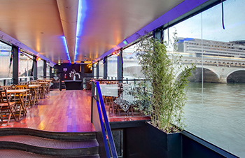Privatiser la péniche La Baleine Blanche à Paris
