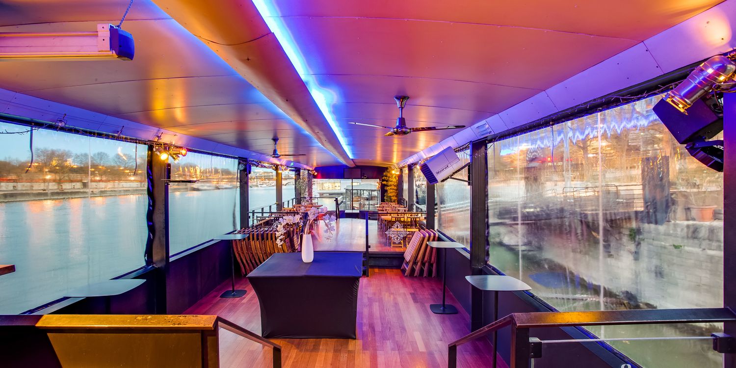 Location péniche Paris – La Baleine Blanche