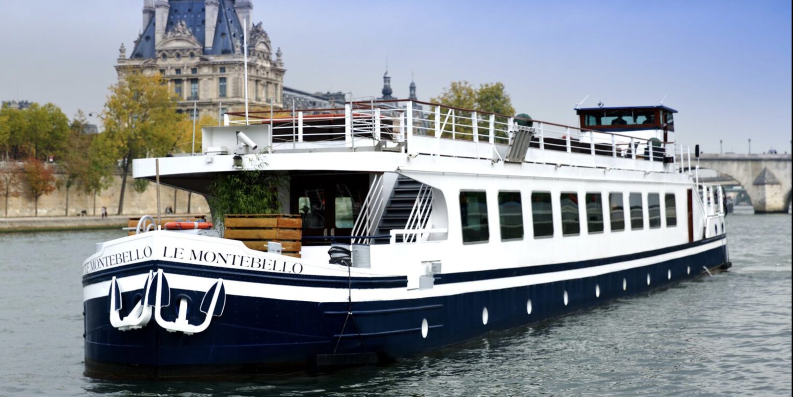 Montebello, péniche événementielle à Paris sur la Seine