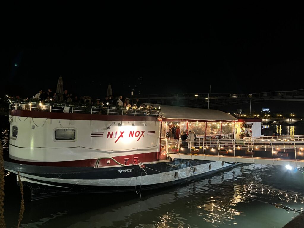 Le Nix Nox – péniche à privatiser Paris 13e