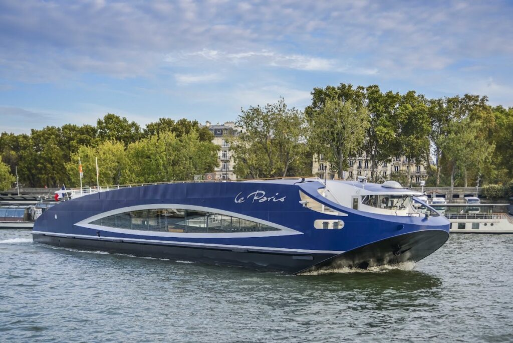Le Paris