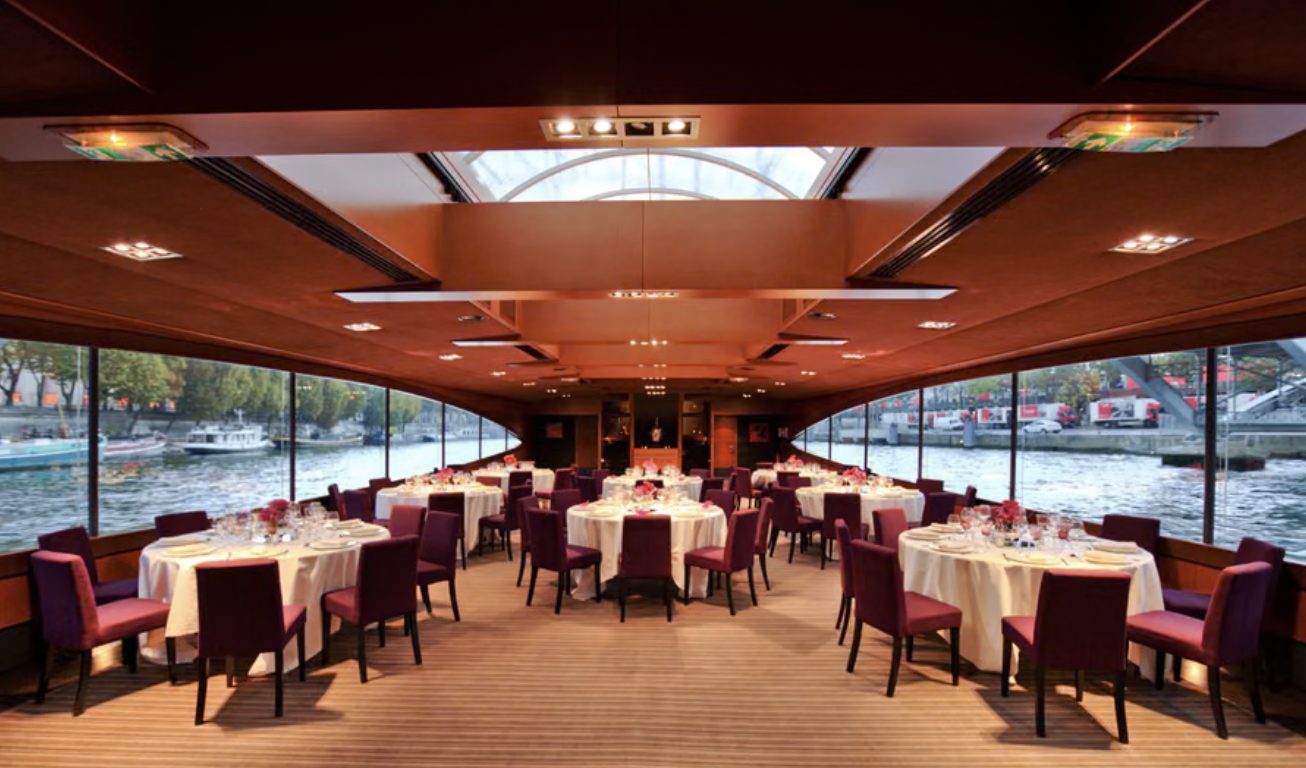 Location péniche Paris – Le Paris